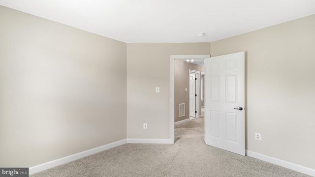 38454 STONE EDEN DR, Hamilton, VA 20158