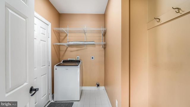 38454 STONE EDEN DR, Hamilton, VA 20158