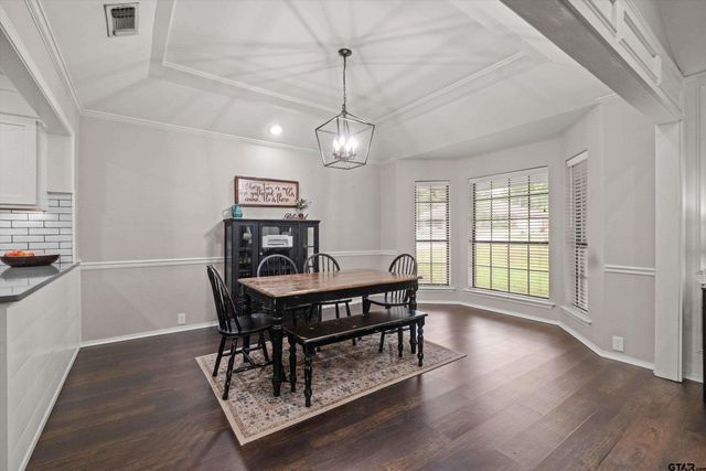 306 Princess St, Whitehouse, TX 75791
