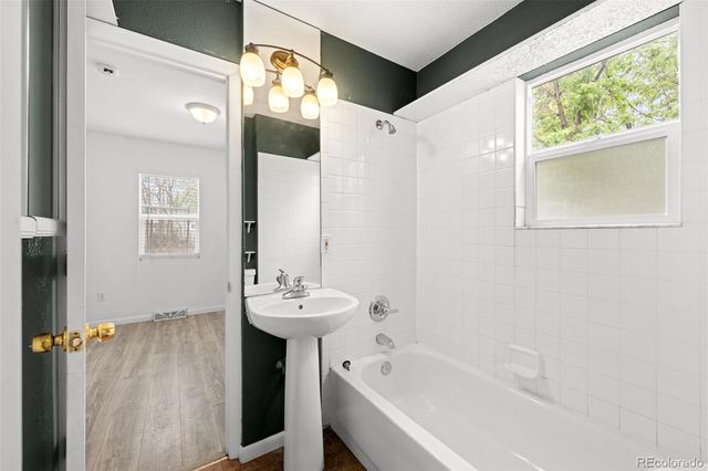949 S Perry Street, Denver, CO 80219
