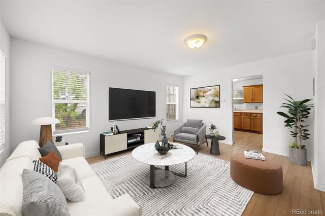 949 S Perry Street, Denver, CO 80219