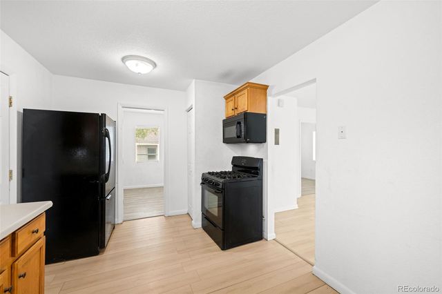 949 S Perry Street, Denver, CO 80219