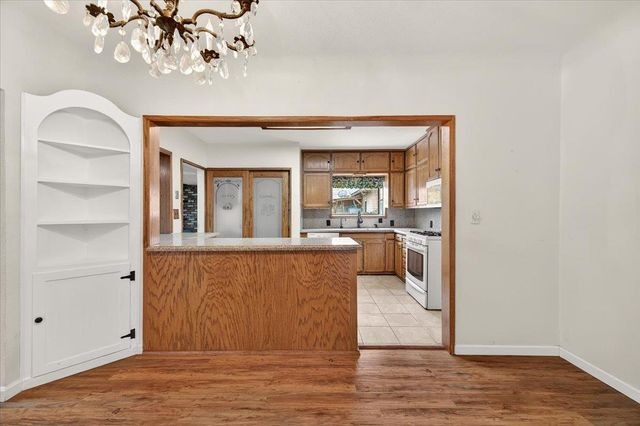 311 S K Street, Madera, CA 93637