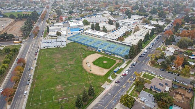 311 S K Street, Madera, CA 93637