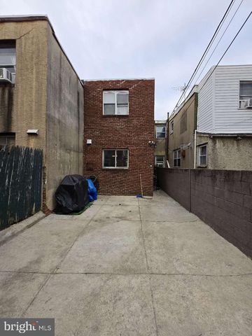 2109 S 9TH ST, Philadelphia, PA 19148