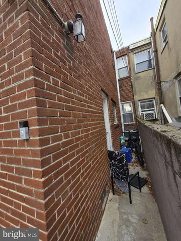 2109 S 9TH ST, Philadelphia, PA 19148