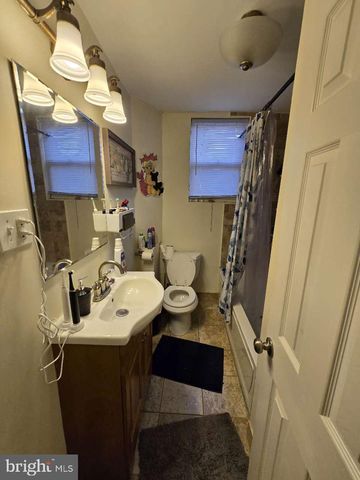 2109 S 9TH ST, Philadelphia, PA 19148