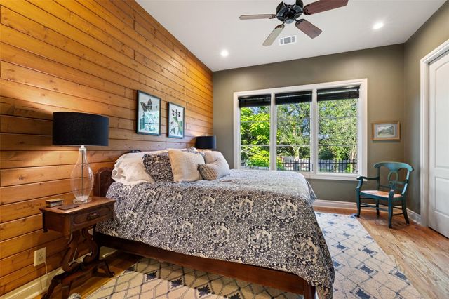 105 Harbor Hill DR, Lakeway, TX 78734