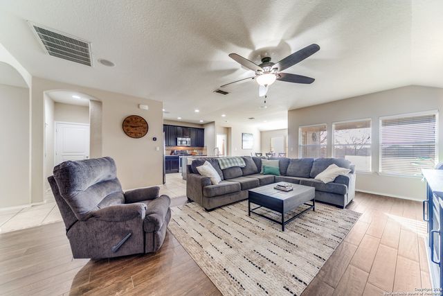 7514 Mission Tower, Boerne, TX 78015