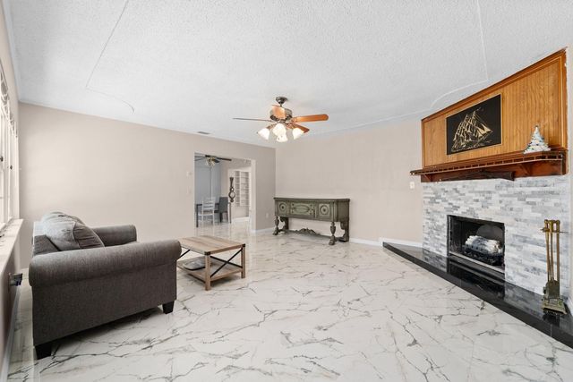 2415 2ND AVENUE E, Bradenton, FL 34208