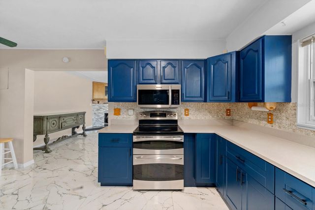 2415 2ND AVENUE E, Bradenton, FL 34208