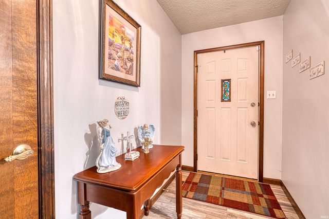 7516 E Blackford Avenue, Evansville, IN 47715