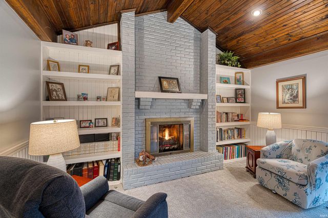 7516 E Blackford Avenue, Evansville, IN 47715