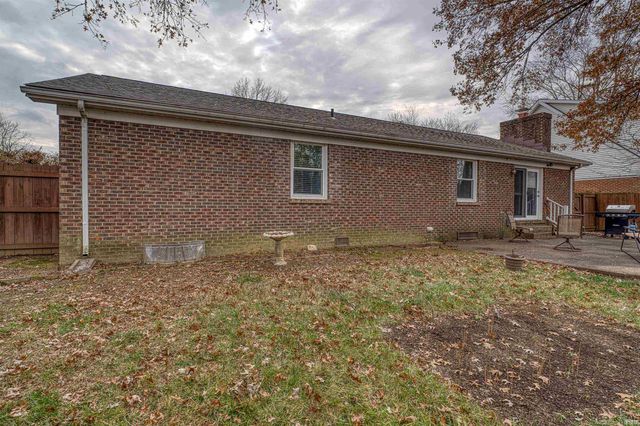 7516 E Blackford Avenue, Evansville, IN 47715