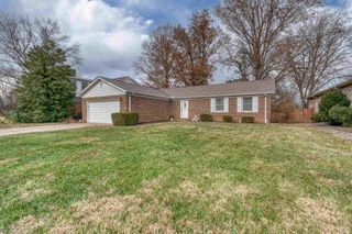 7516 E Blackford Avenue, Evansville, IN 47715