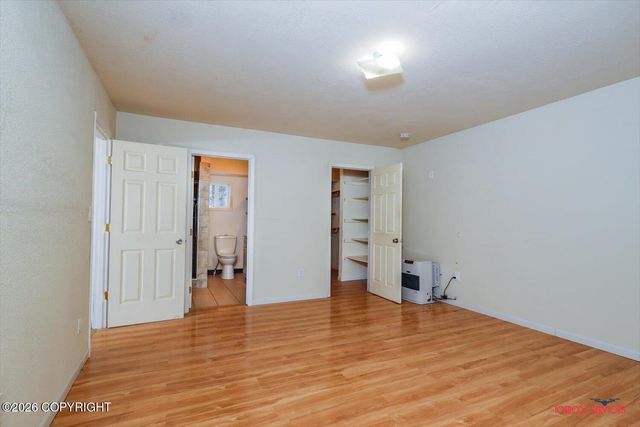 12086 W Leprechaun Drive, Houston, AK 99694