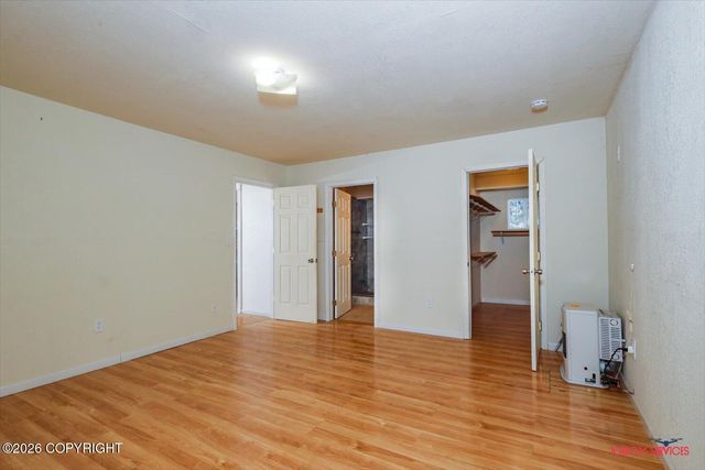 12086 W Leprechaun Drive, Houston, AK 99694