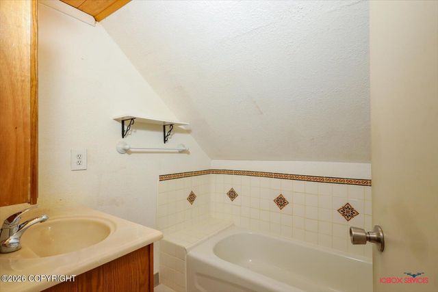 12086 W Leprechaun Drive, Houston, AK 99694