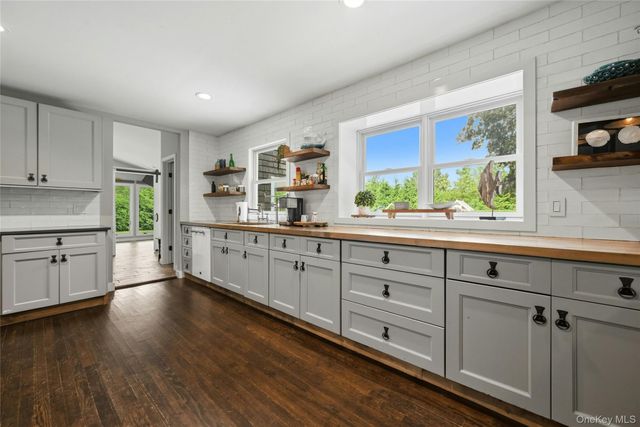 1850 Highland Road, Cutchogue, NY 11935