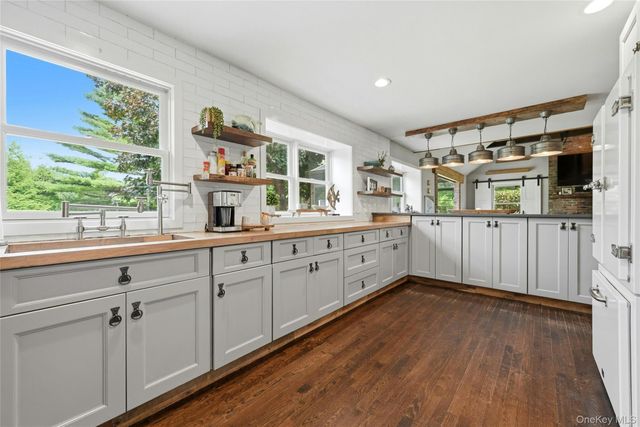 1850 Highland Road, Cutchogue, NY 11935