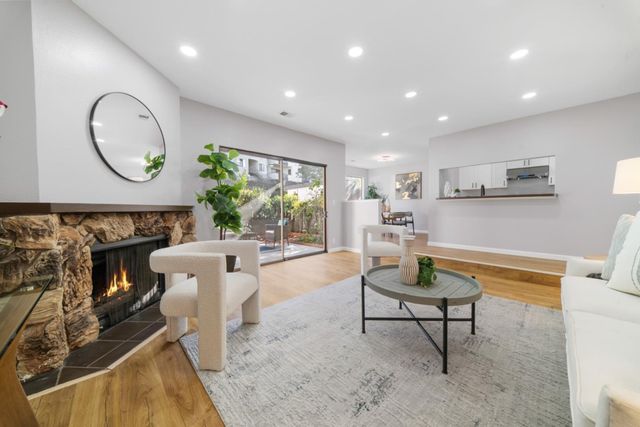 21117 Gary Drive 119, Castro Valley, CA 94546