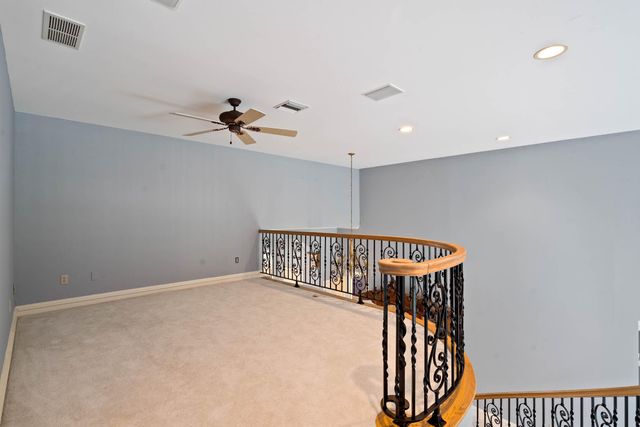 1421 TORREY PINES DR, Columbia, MO 65203