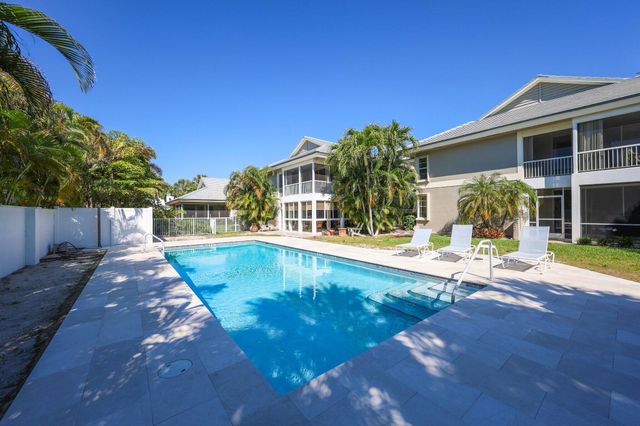 664 FORSYTH Street 6, Boca Raton, FL 33487