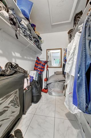 588 Trace Cir 211, Deerfield Beach, FL 33441