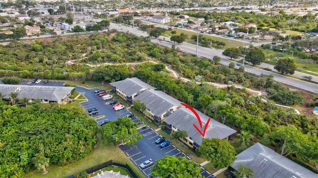 588 Trace Cir 211, Deerfield Beach, FL 33441