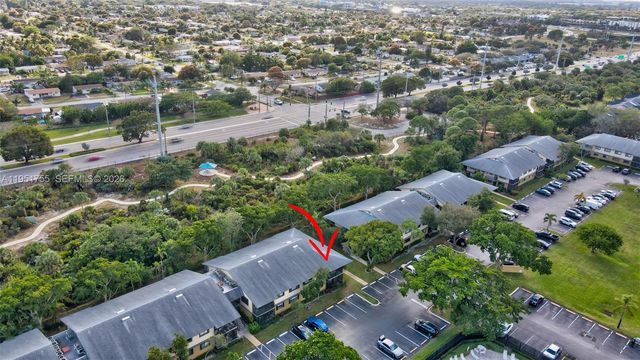 588 Trace Cir 211, Deerfield Beach, FL 33441