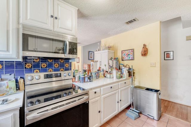 6901 Raccoon RUN, Austin, TX 78736