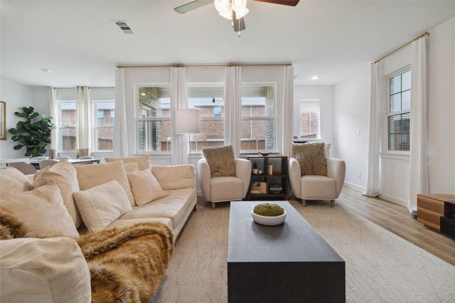 2036 Dove Creek Lane, Mesquite, TX 75149