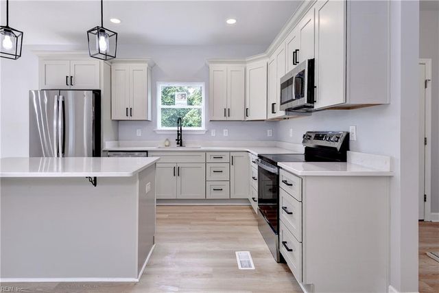 8709 B Pocahontas TRL, Williamsburg, VA 23185