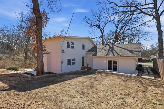 6507 GOODMAN Drive, Mission, KS 66202