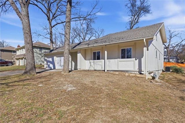 6507 GOODMAN Drive, Mission, KS 66202