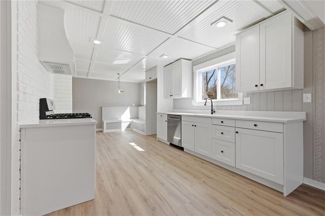 6507 GOODMAN Drive, Mission, KS 66202