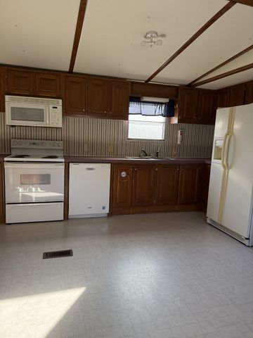 1399 Goose Creek Rd, Shelbyville, TN 37160