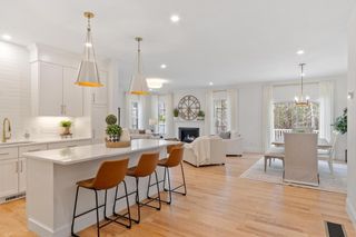 89 Oliver Pond Circle 4, Franklin, MA 02038