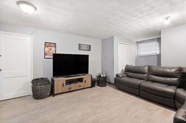 2888 Mount Airy Avenue, Green Twp, OH 45239