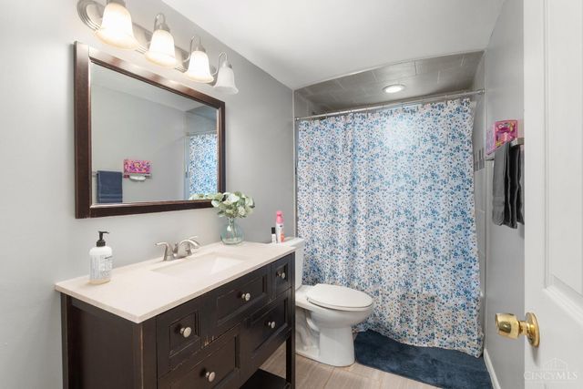 2888 Mount Airy Avenue, Green Twp, OH 45239