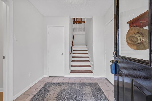 3512 Muscatee Circle, Galveston, TX 77554