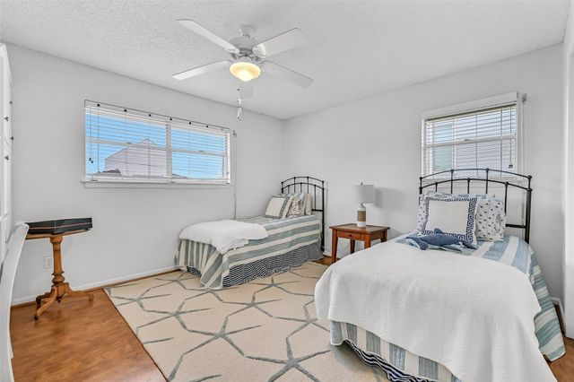 3512 Muscatee Circle, Galveston, TX 77554
