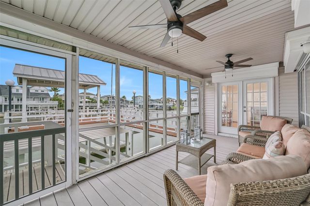 3512 Muscatee Circle, Galveston, TX 77554
