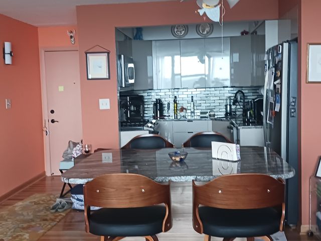 7234 W NORTH Avenue 1214, Elmwood Park, IL 60707