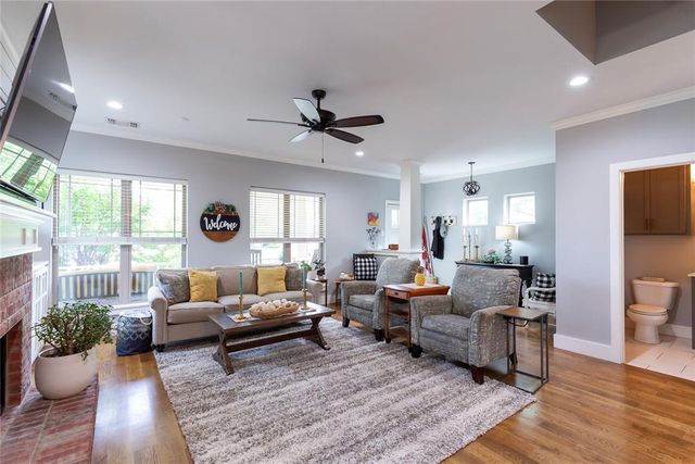 309 W Tonhawa Street, Norman, OK 73069