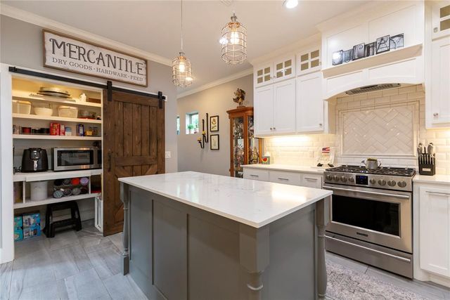309 W Tonhawa Street, Norman, OK 73069