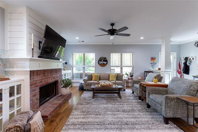 309 W Tonhawa Street, Norman, OK 73069