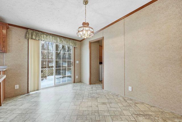 619 E 6th Street, Warren, IN 46792