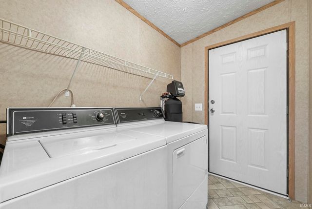 619 E 6th Street, Warren, IN 46792