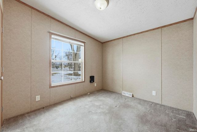 619 E 6th Street, Warren, IN 46792